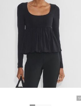 NWT Artitzia Wilfred Masie
Top